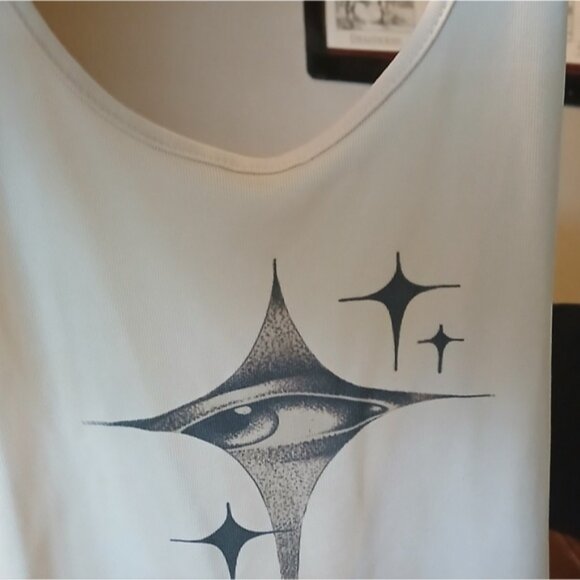 White Cream Color  Graphic Tank Top - Picture 4 of 7